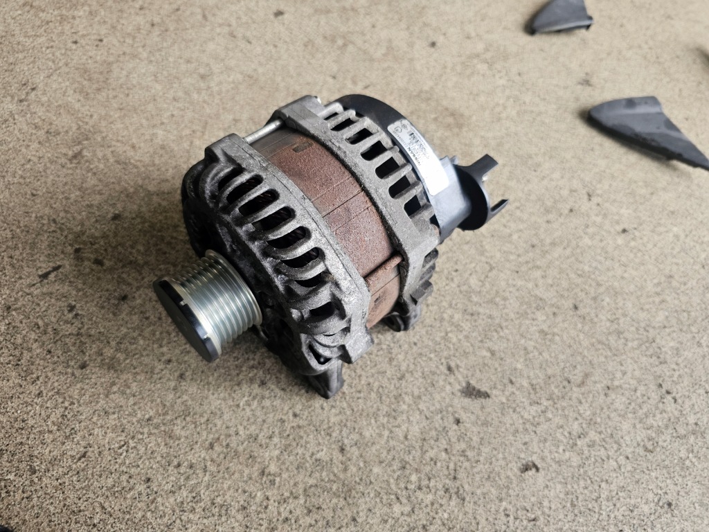 фото №1, Renault trafic iii 23r - генератор 231004436r