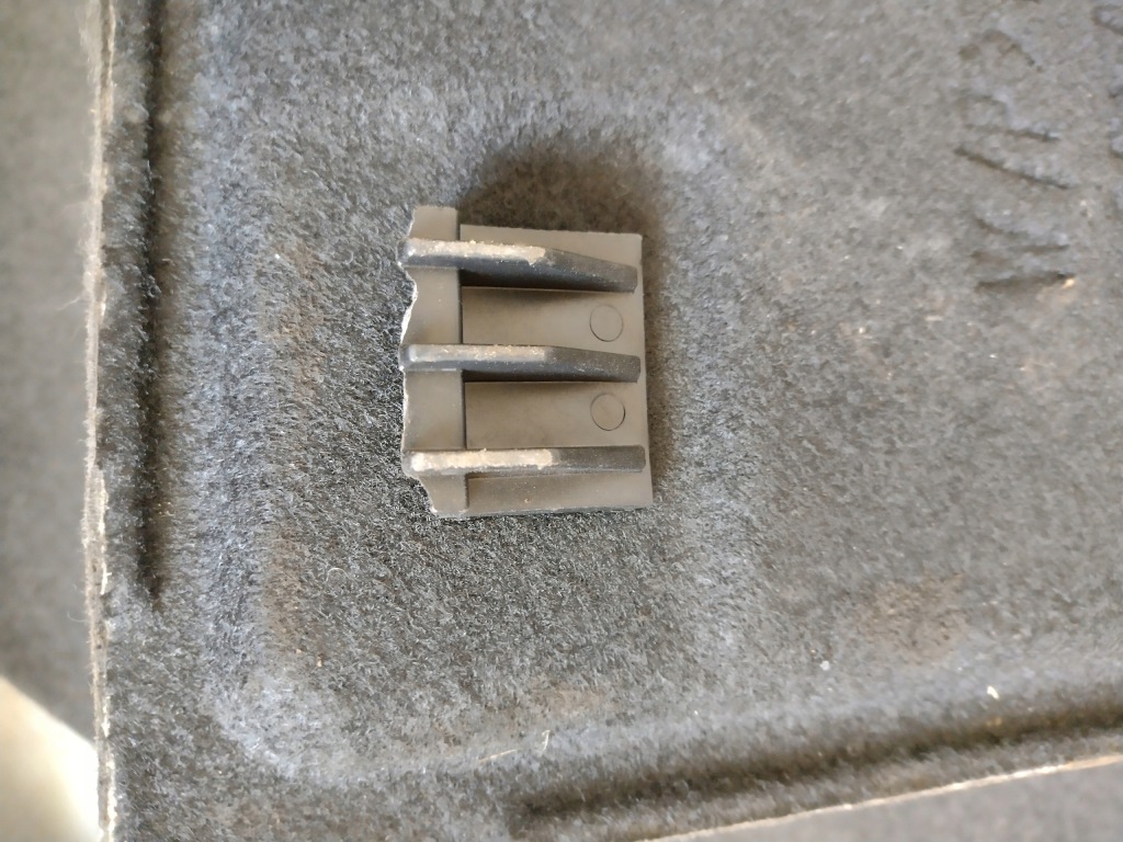 фото №3, Пол обшивка багажника hyundai i40 kombi