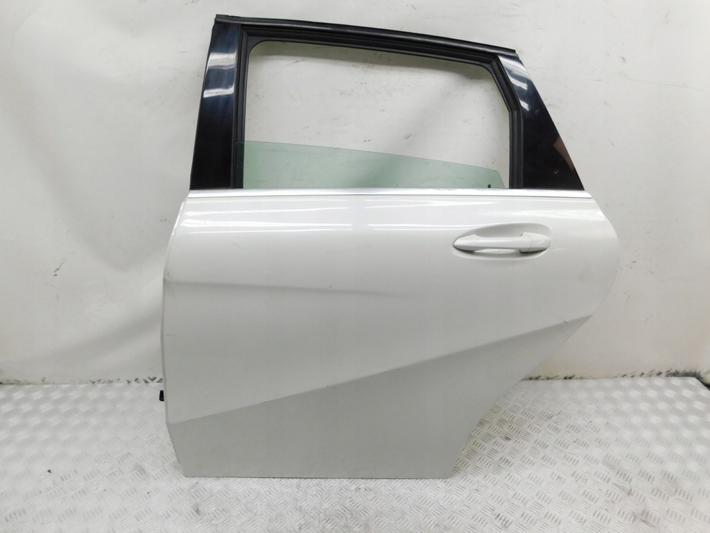 фото №1, Дверь левая задняя kompl. - mercedes b-klasa w246 11-18