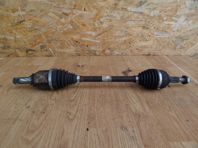 фото №1, Dacia logan ii 2018 0,9 tce приводной вал левая 391014946r