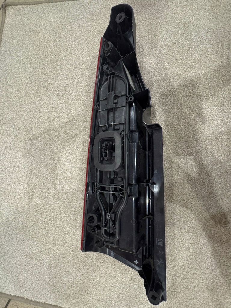 Фара задні права peugeot rifter 9820555280 Ціна