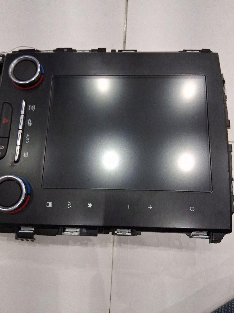 Екран монітор дисплей renault megane iv 280909742r в Україні