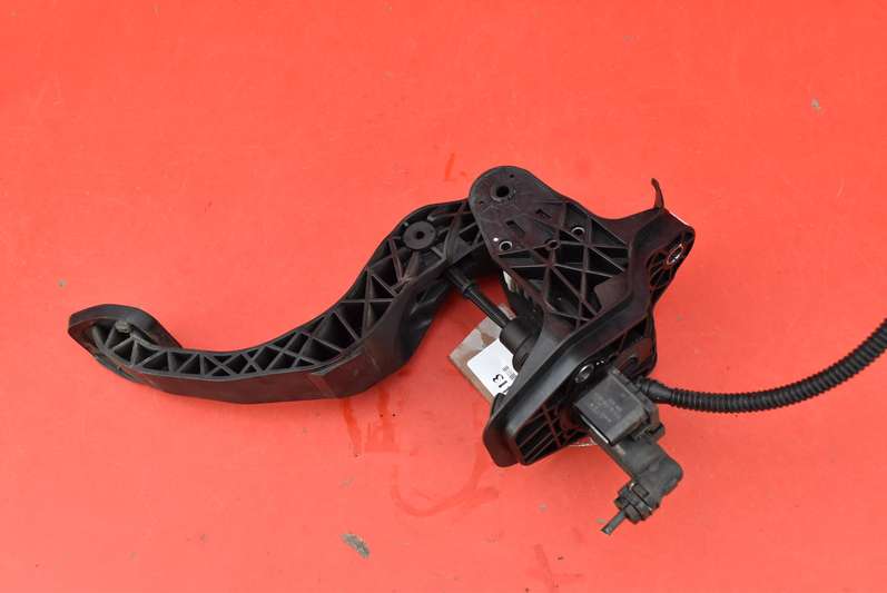 фото №5, Педаль педалі зчеплення skoda fabia 3 iii 14-18