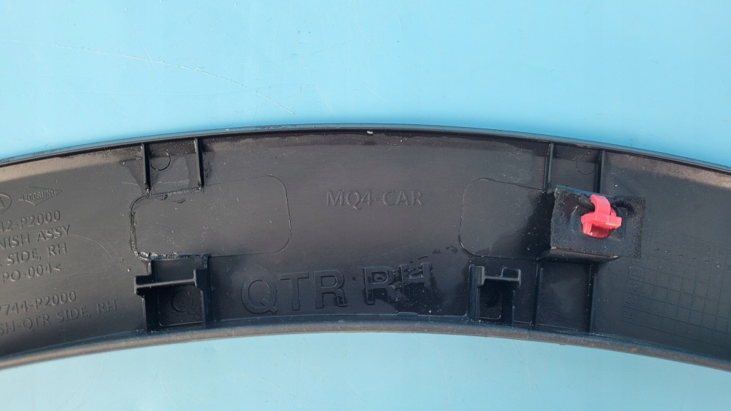 фото №13, Kia sorento iv 20r молдинг накладка крила права задня 87742-p2000