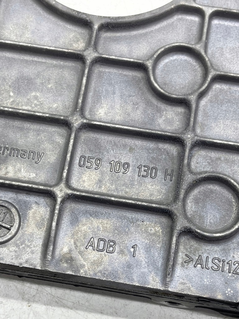 фото №8, Audi q7 4l 4.2 tdi btr захист корпус розподільного валу оригінал cała!