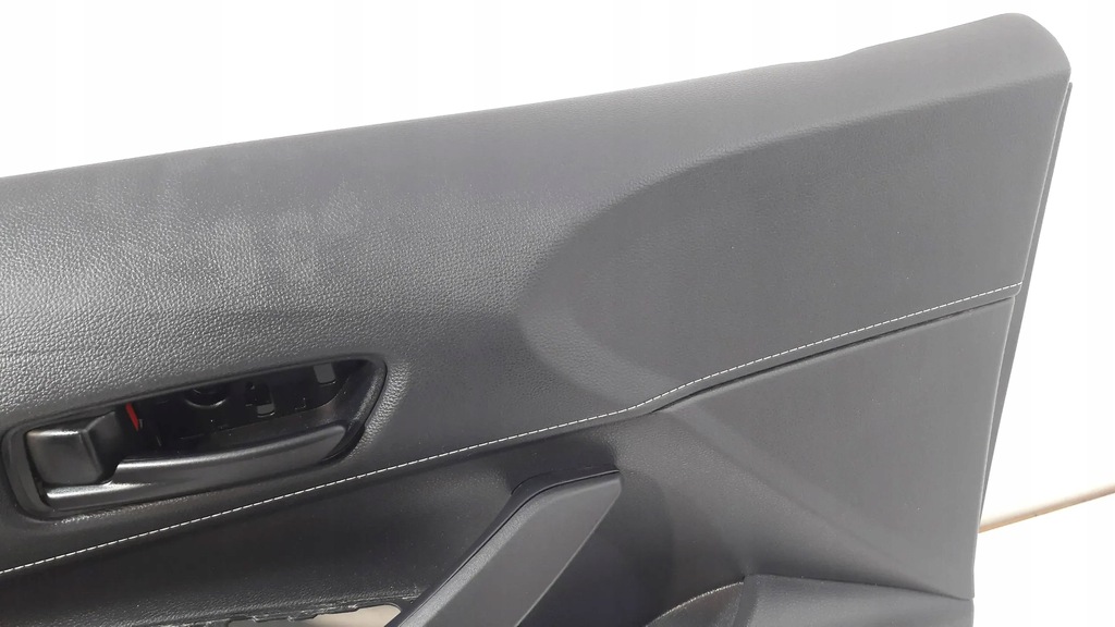 фото №7, Toyota corolla e21 обшивка дверь 67612-02860 левый передний белый nić et6