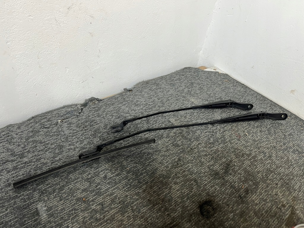 фото №1, Peugeot partner ii 2 lift рычаги дворник перед оригинал