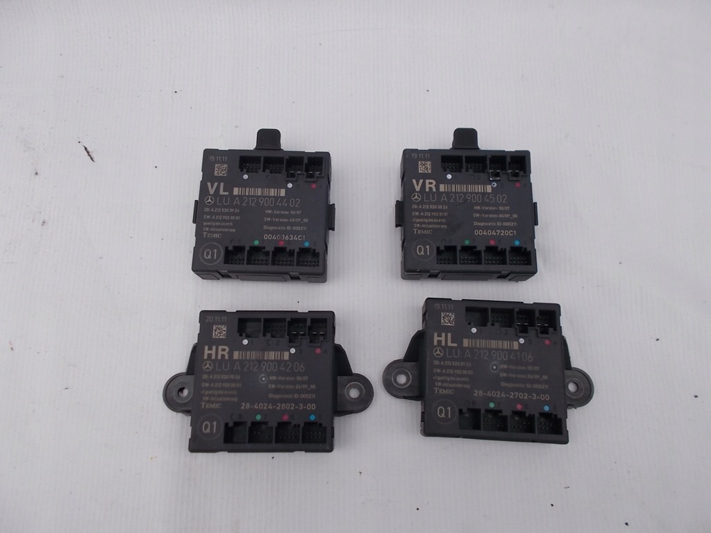 фото №1, Mercedes w212 w218 модуль блок керування двері r,l