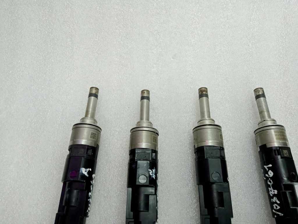 Купить Mercedes a w177 2019r 1.3 cgi форсунка топлива a2820701000 org.