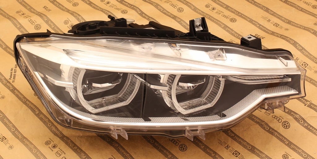фото №1, Bmw 3 f30 f31 lift 15-18 лампа адаптивний full led