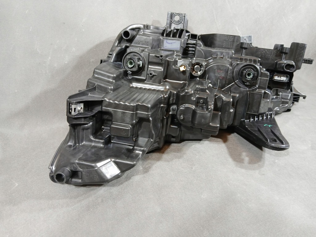 Ford mustang mach-e фара правий перед передня оригінал Зі Шроту