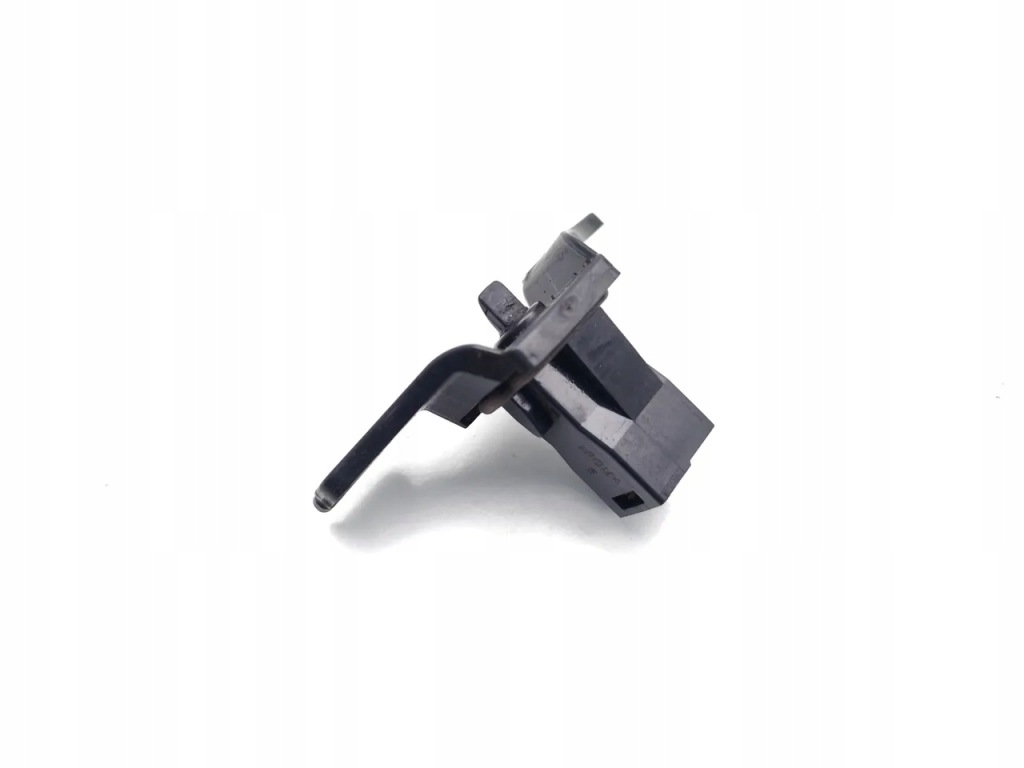 Mitsubishi outlander привід кришка горловини  паливної  2.0 hybrid 4wd 2015 suv Доставка