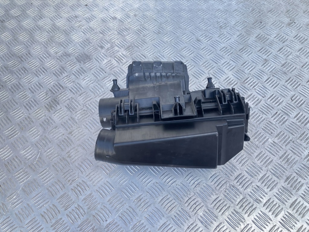 фото №2, Корпус фильтра воздуха mercedes slk r172 1.8 cgi