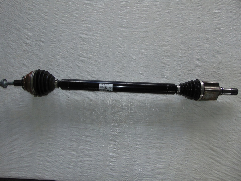 фото №1, Vw passat b8 приводной вал правая dsg dts 3q0407272ce