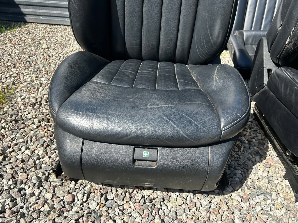 фото №8, Сидіння сидіння заднє сидіння комплект шкіра mercedes w219 cls