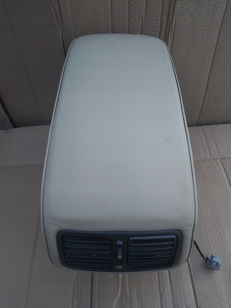 фото №1, Підлокітник тунель lexus ls430