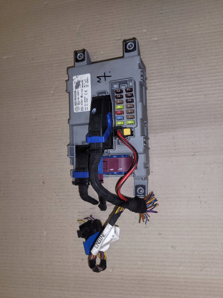 фото №1, Fiat doblo ii 10- коробка предохранителей bsi