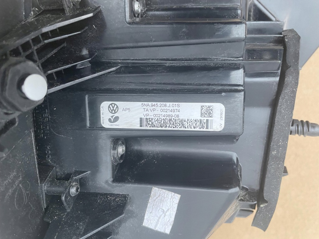 фото №8, Vw tiguan ii лампа задняя правая 5na945208j