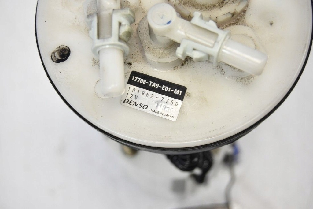 фото №12, Honda оригинальный номер 17708-ta9-e01-m1 насос топлива