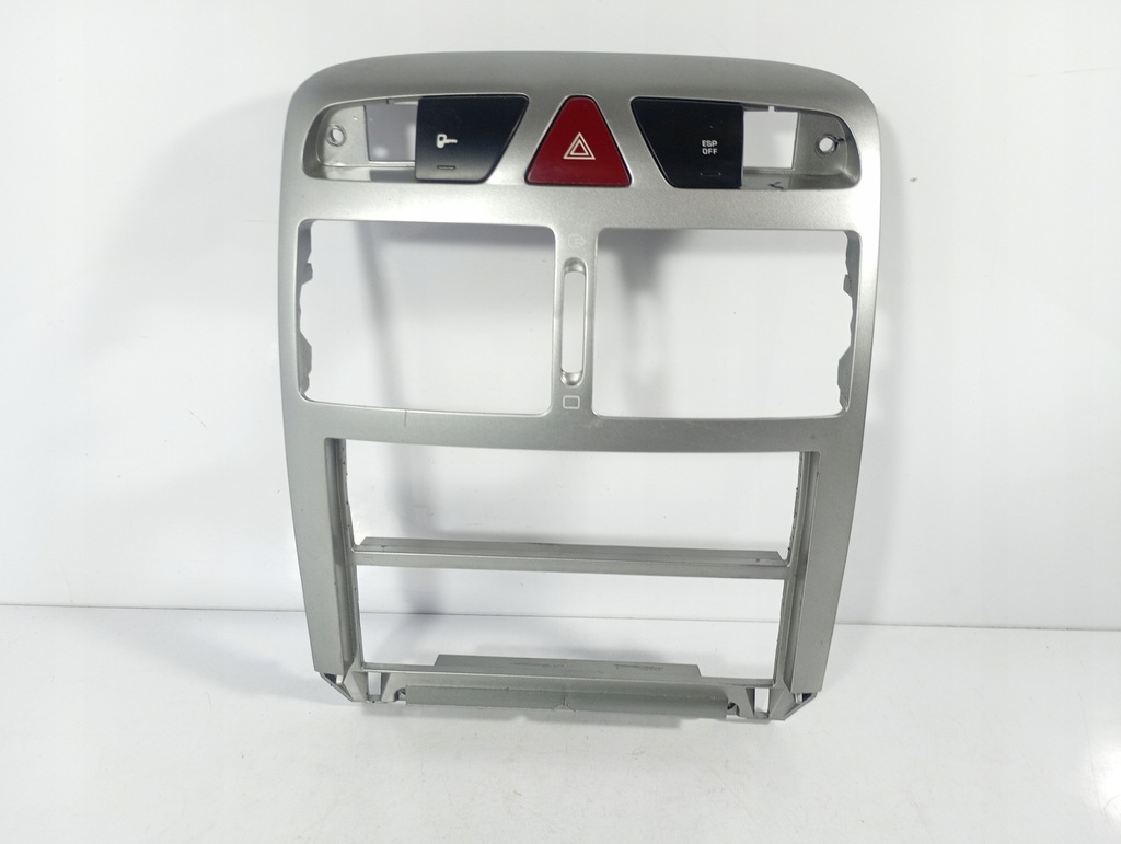 фото №1, Peugeot 307 sw 02-09 рамка корпус радио оригинальный номер 9634505077