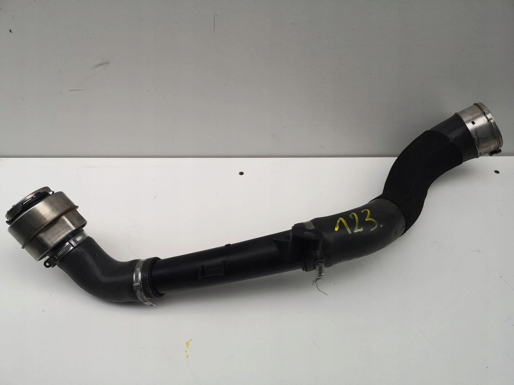 фото №1, Renault scenic iv труба повітрозабірник повітря 144602115r