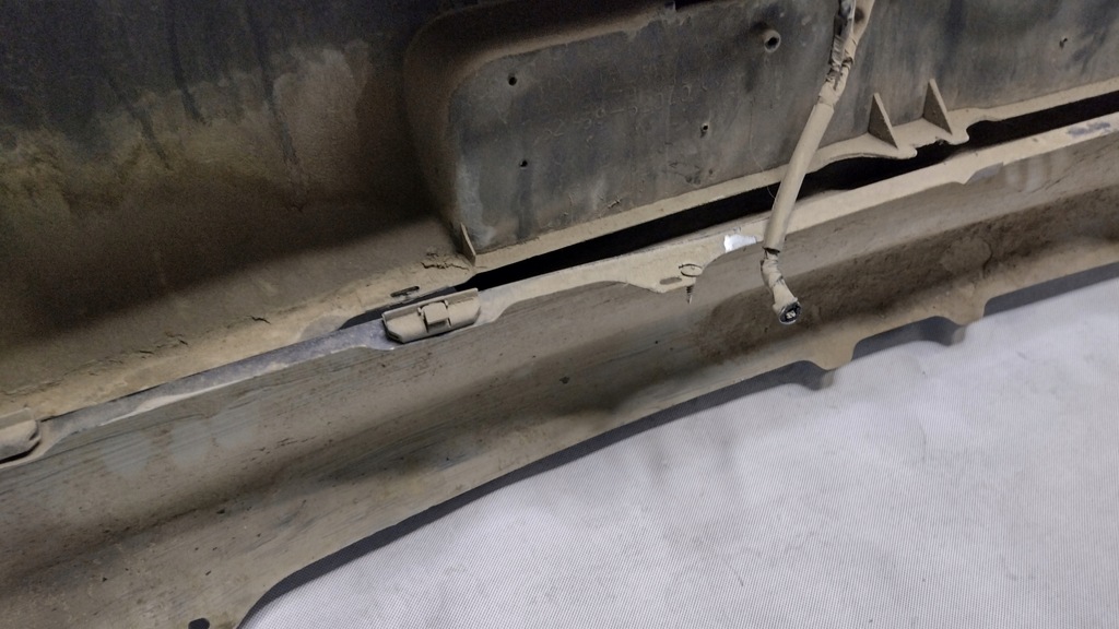 фото №16, Бампер задний toyota yaris i 1 k: 8k8