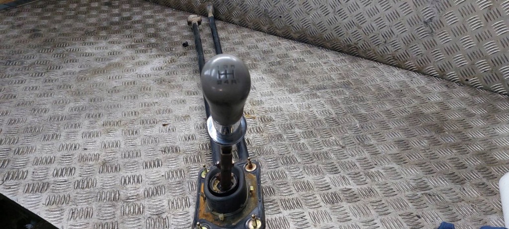 фото №1, Домкрат перемикання передач + троси mazda mpv ii 2.0 16v