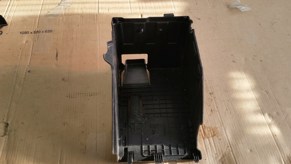 фото №6, Основа корпус акумулятор citroen c4 ii b7