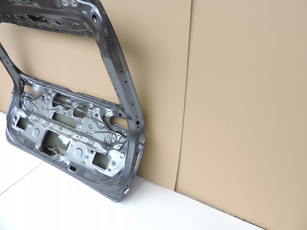 фото №10, Toyota rav4 rav-4 2019 2020 2021 задня кришка багажника