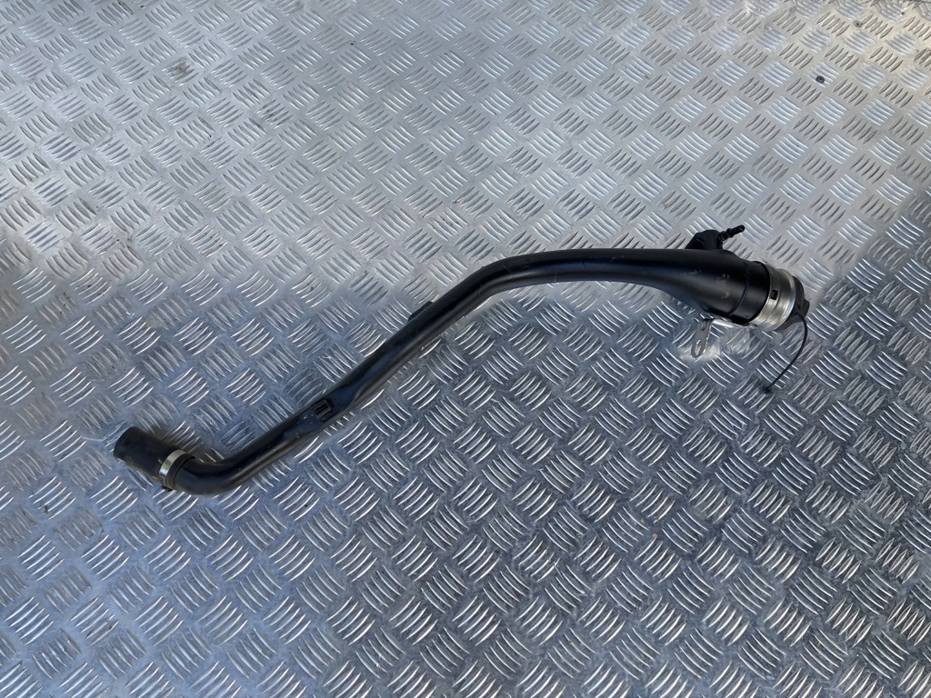 фото №1, Заливная горловина заливная горловина топлива bmw 2 f44 218i 1.5 i