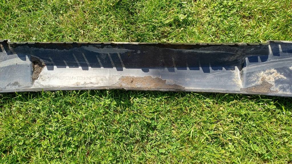 фото №8, Mitsubishi colt 09-12 5d молдинг бампера задня задня 6410b272