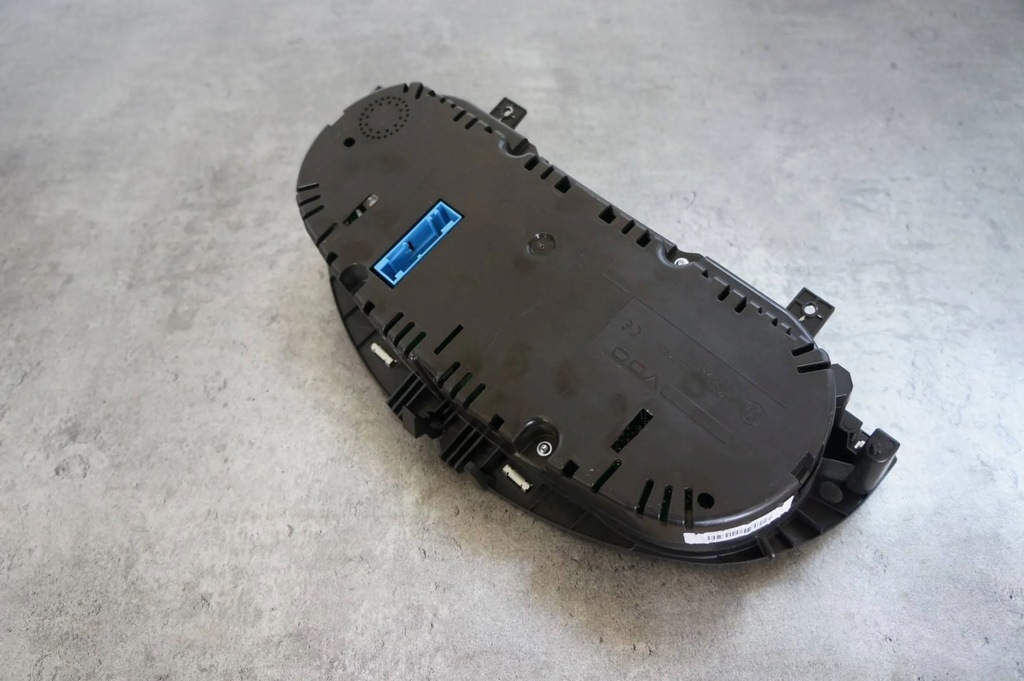 фото №5, Лічильник прилади vw passat cc 2.0 tdi uk 3c8920970a