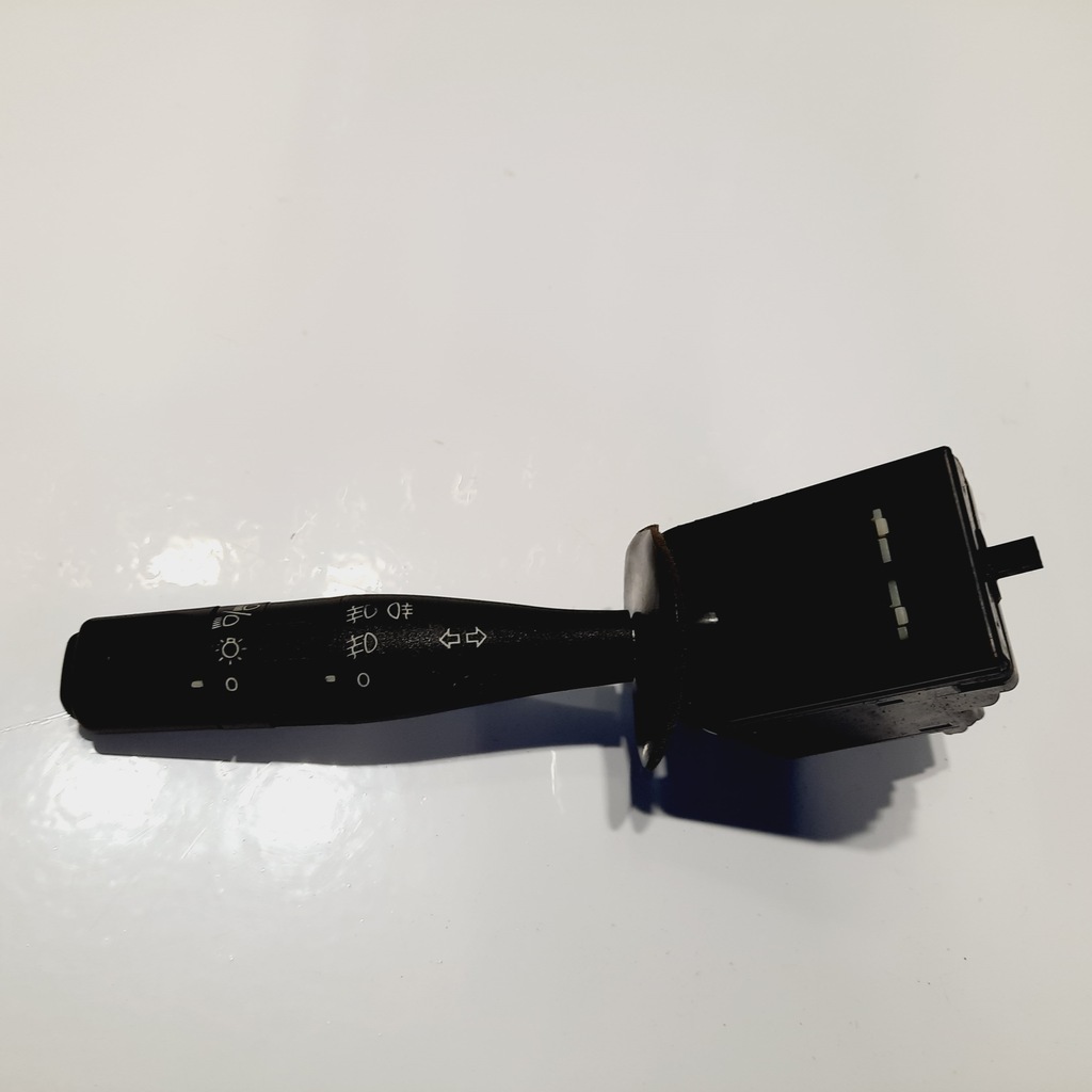 фото №1, Peugeot 206 перемикач поворотники світла