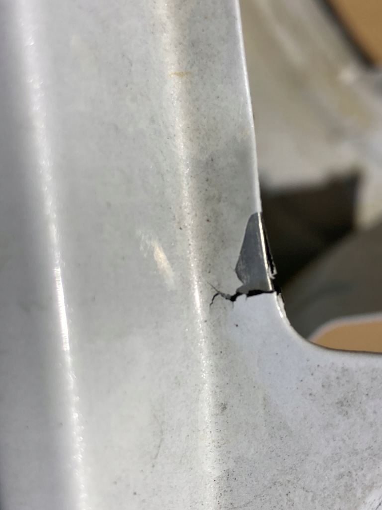 Крыло  левое  перед skoda kodiaq ls9r Доставка