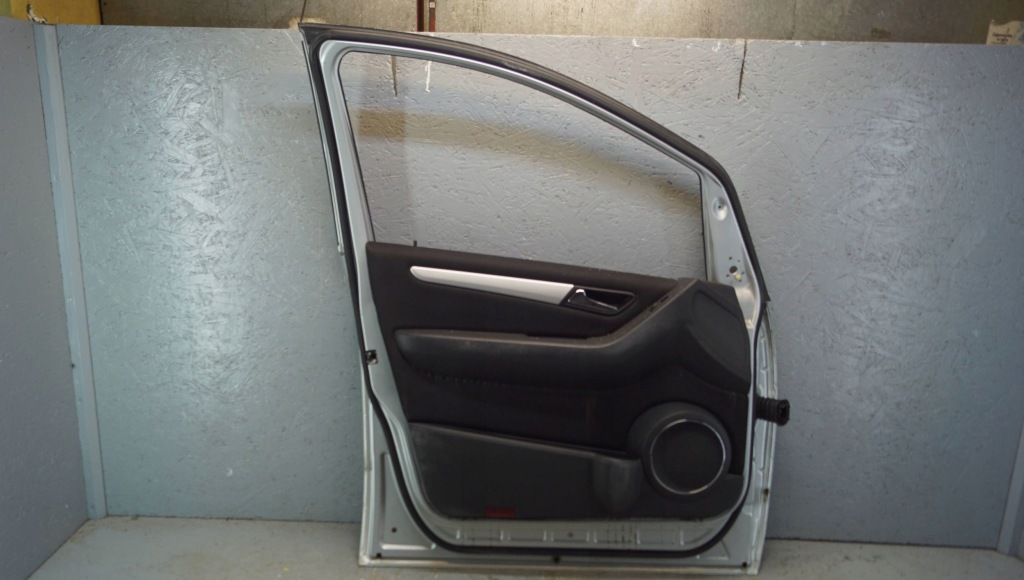 фото №16, Mercedes w169 lift дверь левый перед 761 d1958