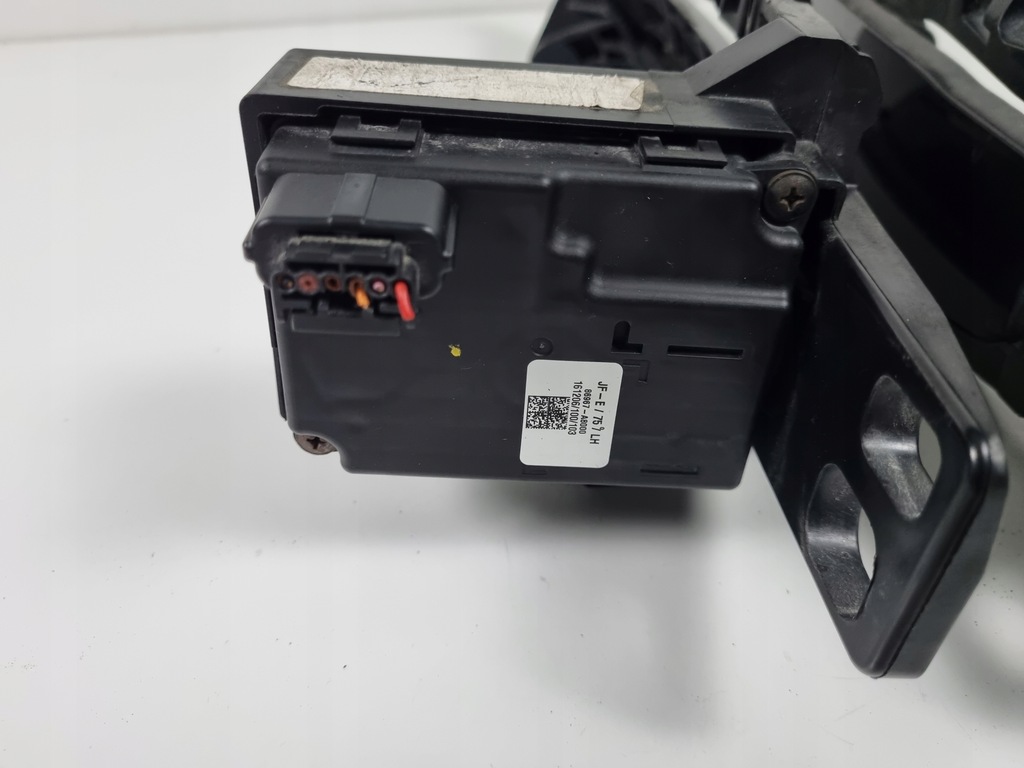 фото №6, Kia воздуховод воздуха жалюзи впуск 86968-a8000 правая 86968-a8000 левая