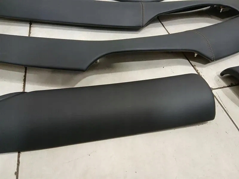 Купити Частини обшивки стелі ferrari 599 gtb f141 685564 частини обшивки стелі