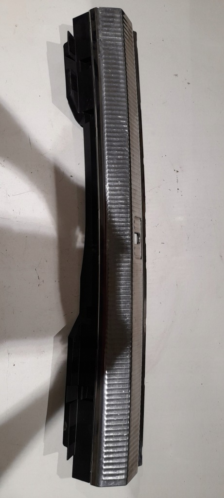 Купити Audi a4 b8 універсал накладка поріг багажника 8k9864483