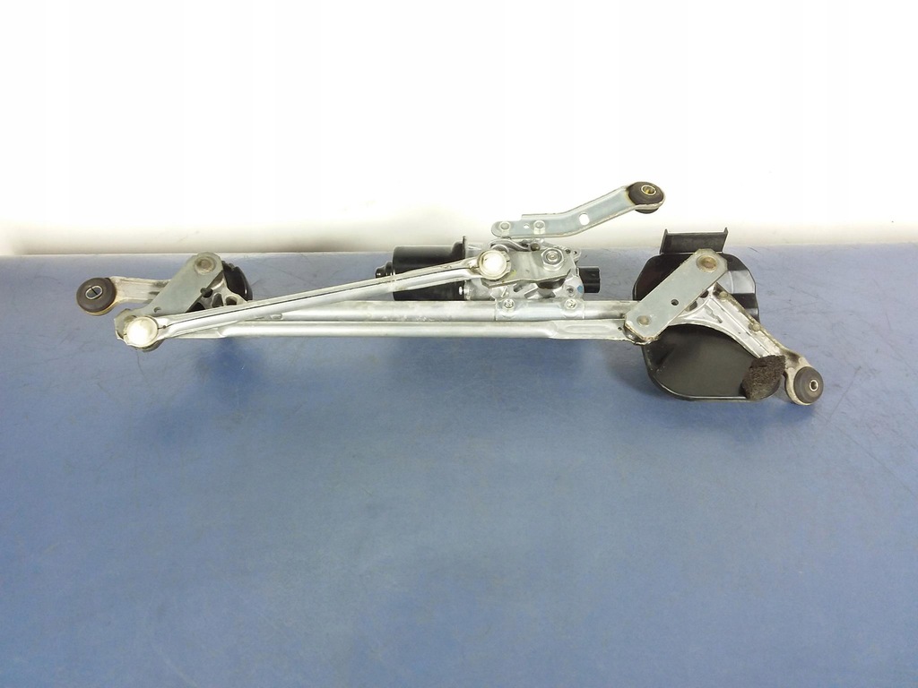 фото №5, Infiniti q50 механизм моторчик дворник перед