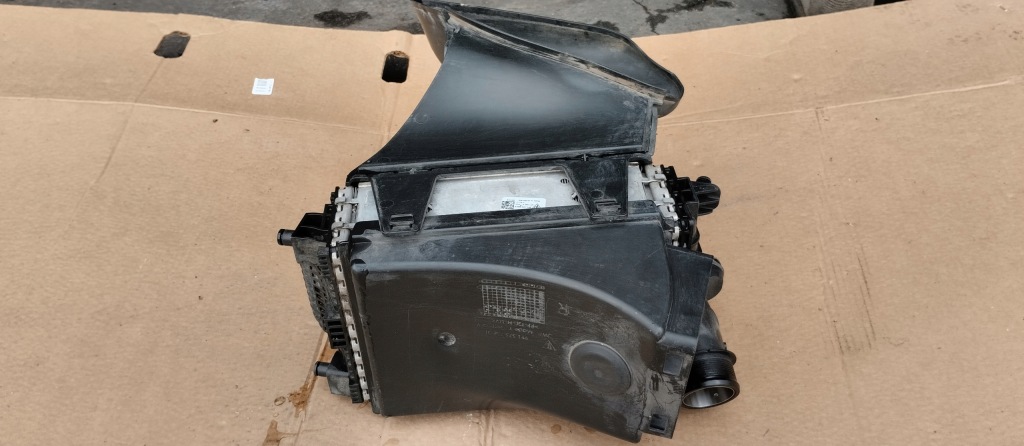 Купити Інтеркулер правий радіатор права porsche 911 991 рестайлінг  9p1145622a