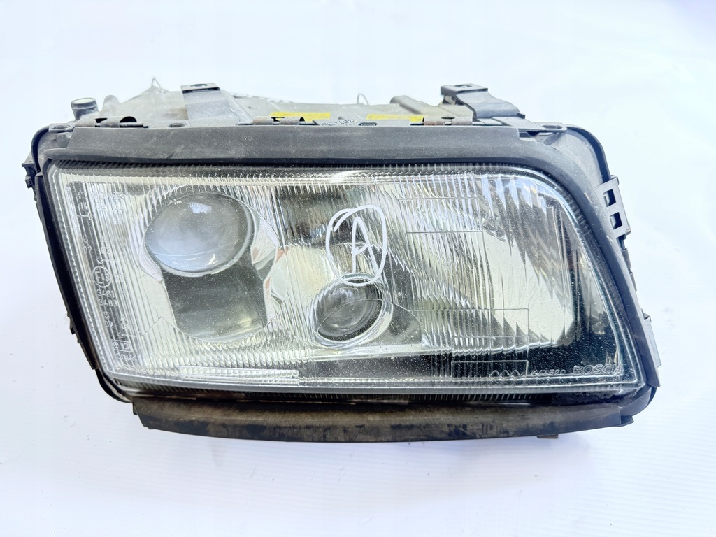 фото №1, Лампа права фара правий перед audi a8 d2 ксенон