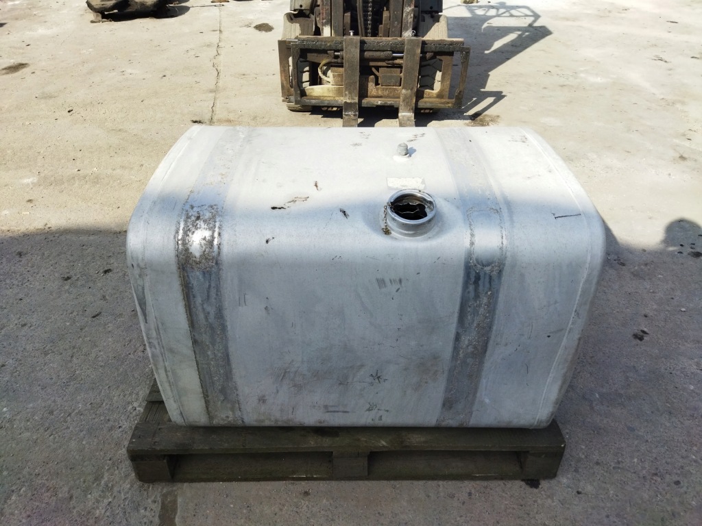 Купити Бак паливної  man tgs tgx tga 100 x 70 x 70