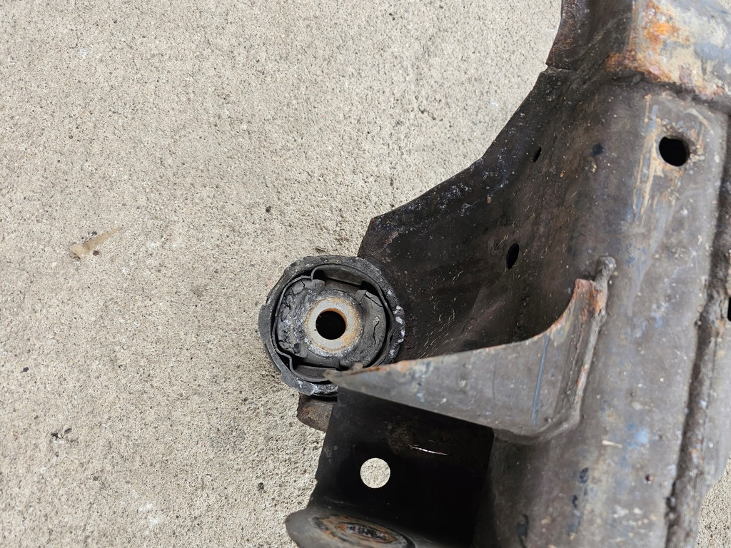 фото №16, Audi q7 4l 07r 3.0 tdi підрамник підрамник підрамник 7l0407747a