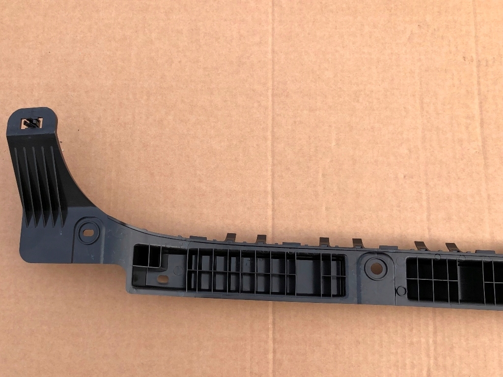 Купити Кронштейн напрямна бампера заднього 1121191-00-e 112119100e tesla model 3