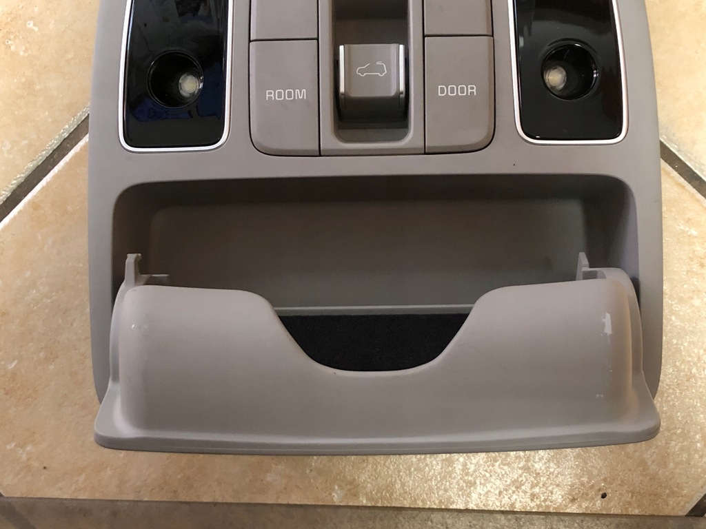 фото №5, Лампа потолочная освещение kia soul ii 14-17