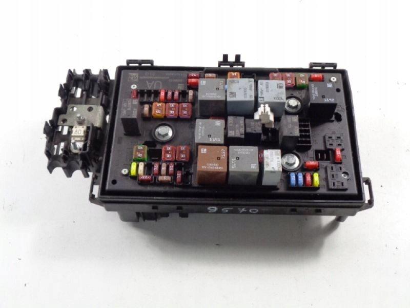 Купить Astra j iv коробка предохранителей 13368643 ua