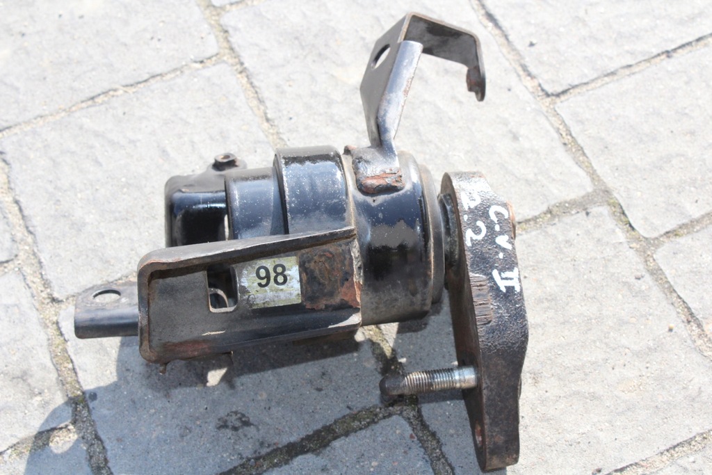 фото №8, Подушка кронштейн двигателя corolla verso ii 2.2 d4d nr. 98