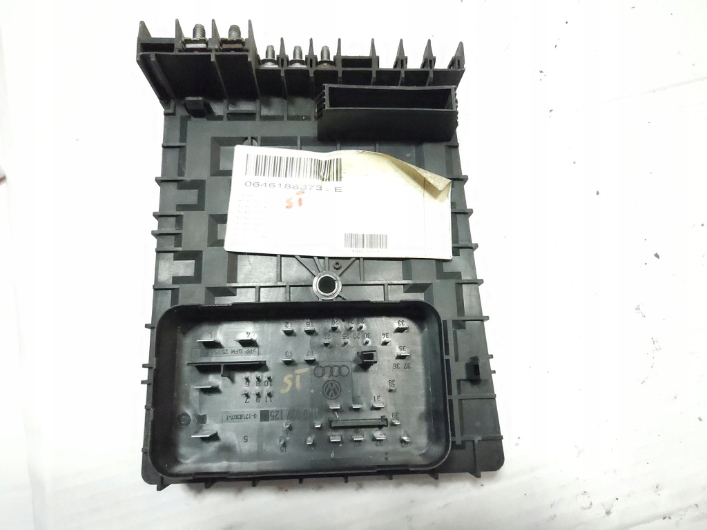 фото №1, Коробка предохранителей 2k1937535k