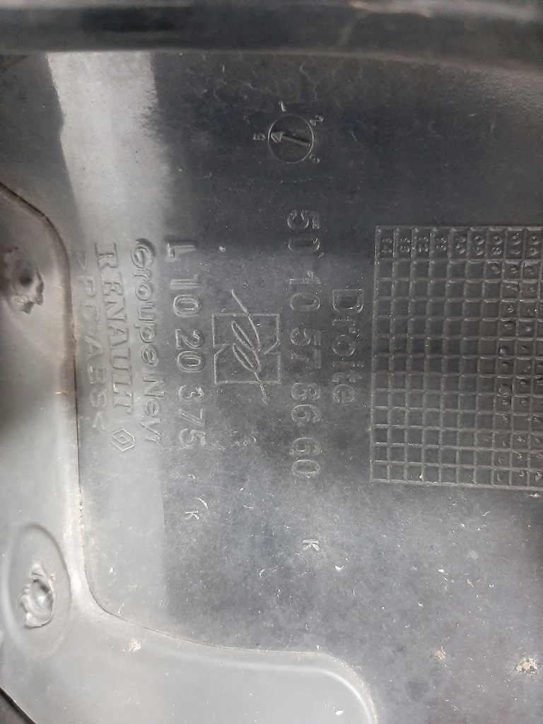 фото №16, Renault midlum 220.12el euro5 08r вітровик облицювання кабіни правий 5010578660