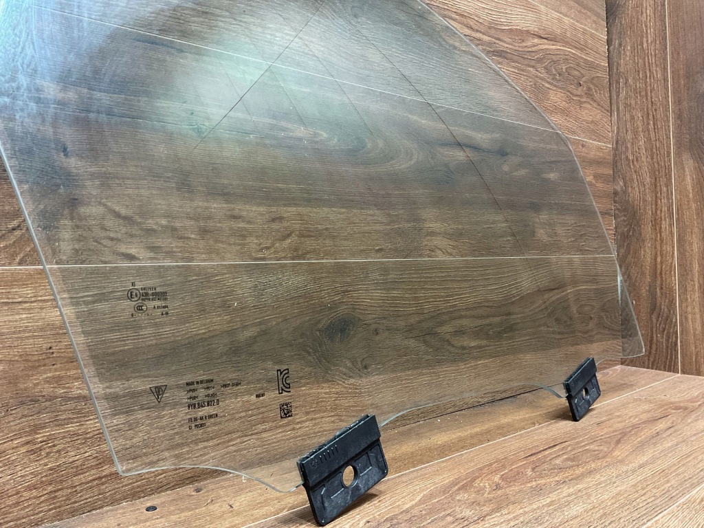 фото №6, Скло двері правий перед подвійний porsche cayenne 9y0 9y3 9y0845022d